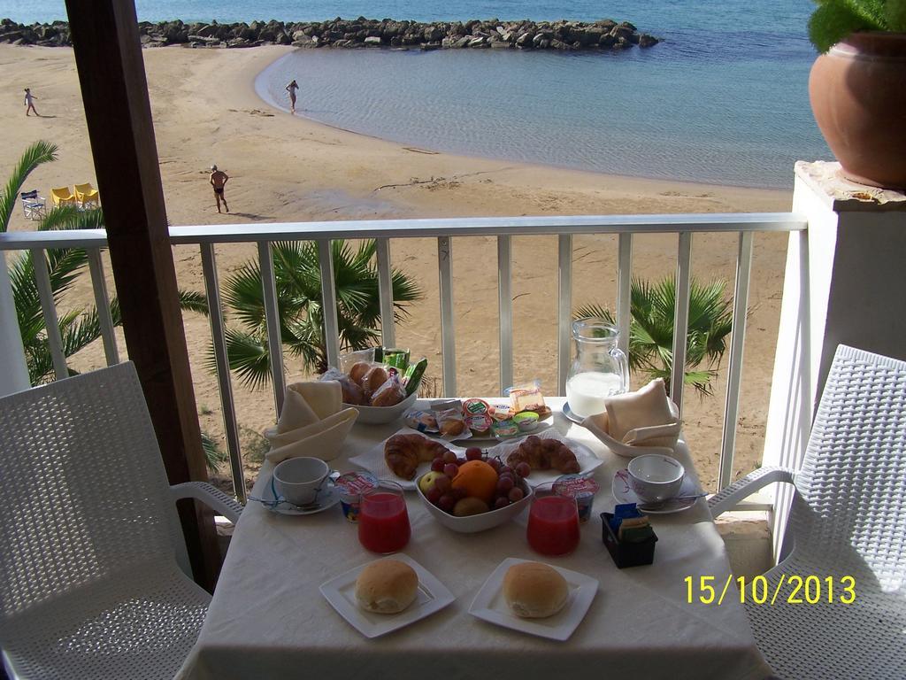 Hotel Sul Mare Al Gabbiano Scoglitti Exteriör bild
