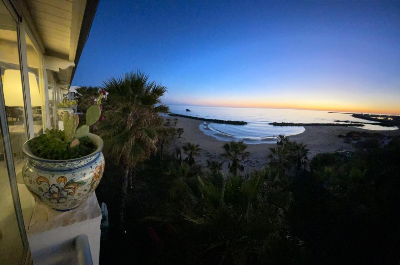 Hotel Sul Mare Al Gabbiano Scoglitti Exteriör bild