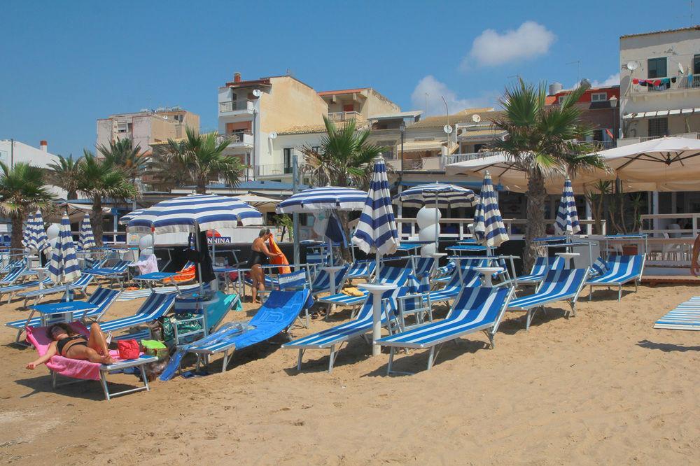 Hotel Sul Mare Al Gabbiano Scoglitti Exteriör bild
