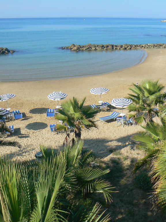 Hotel Sul Mare Al Gabbiano Scoglitti Exteriör bild