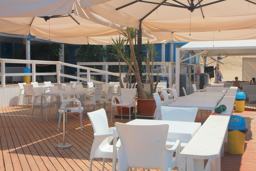 Hotel Sul Mare Al Gabbiano Scoglitti Exteriör bild