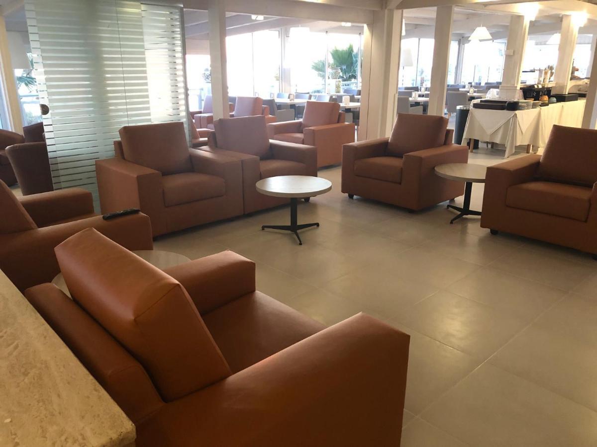 Hotel Sul Mare Al Gabbiano Scoglitti Exteriör bild